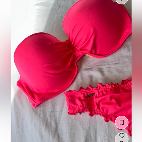 Victoria's Secret bandeau padded bikini set with ruffled bottoms - Picture 7 of 7